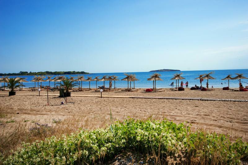 Black Sea Star Chernomorets Luaran gambar